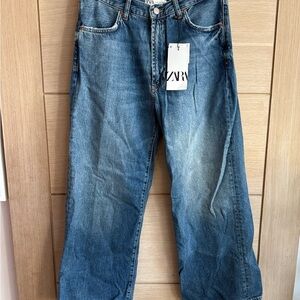 Zara Women's Relaxed Blue Jeans